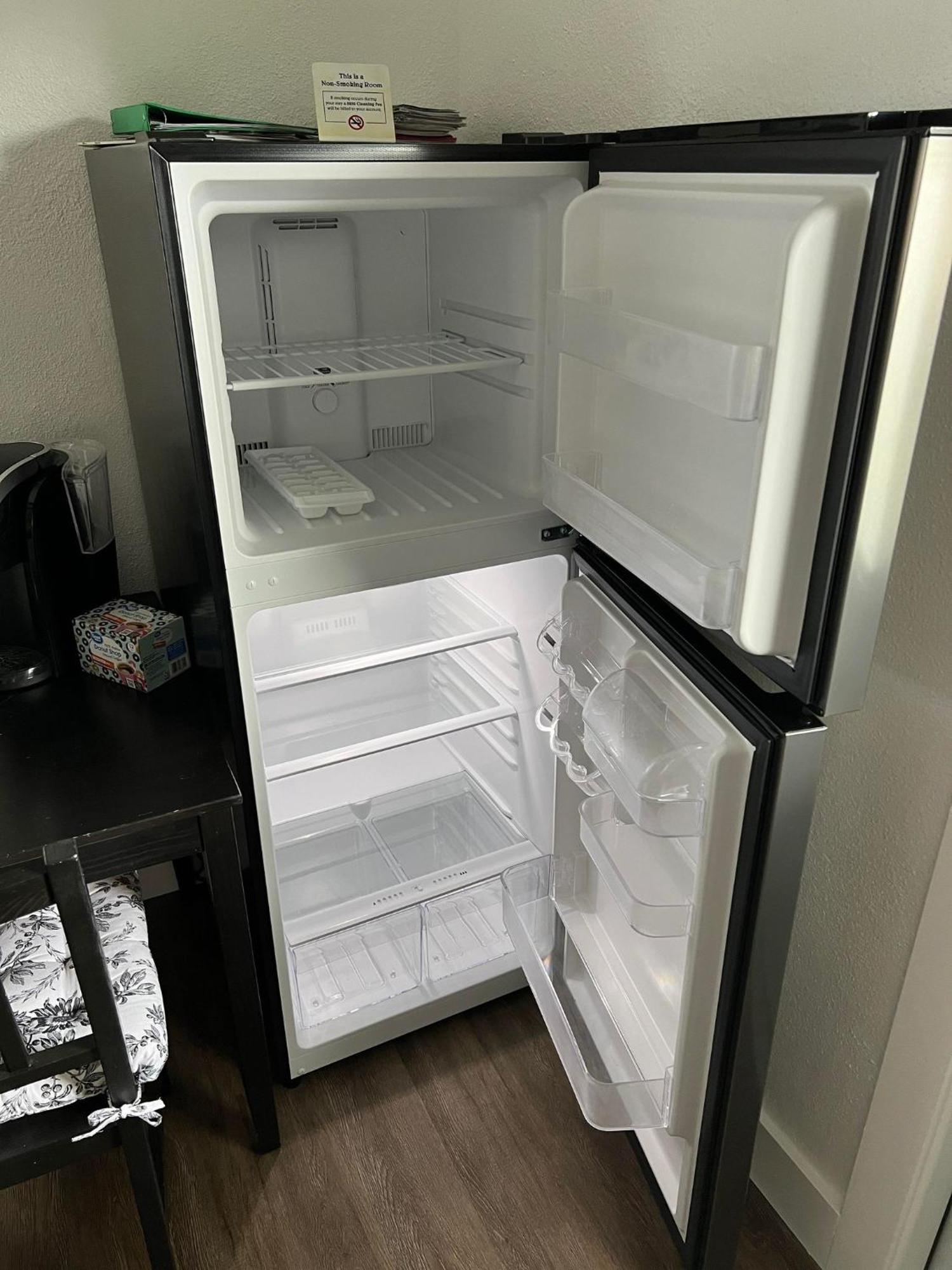 Cozy Private Studio W/Own Yard - 3Mi From Beach سيمينول المظهر الخارجي الصورة