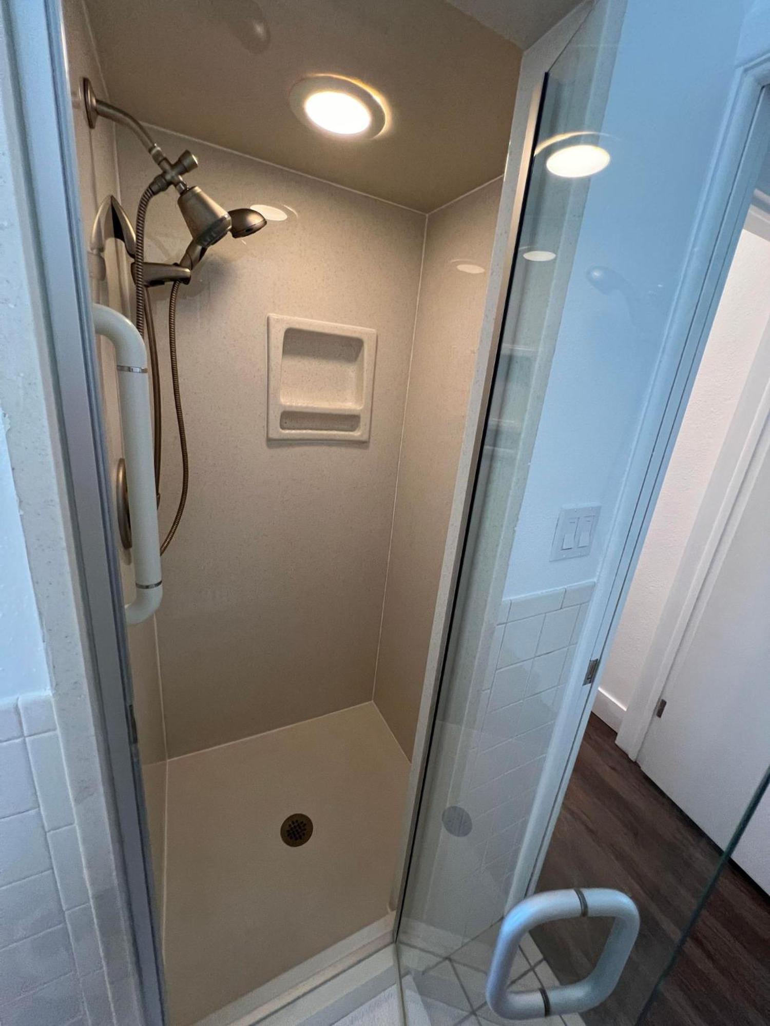 Cozy Private Studio W/Own Yard - 3Mi From Beach سيمينول المظهر الخارجي الصورة